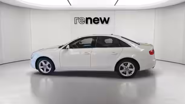 AUDI A4 2 / 22