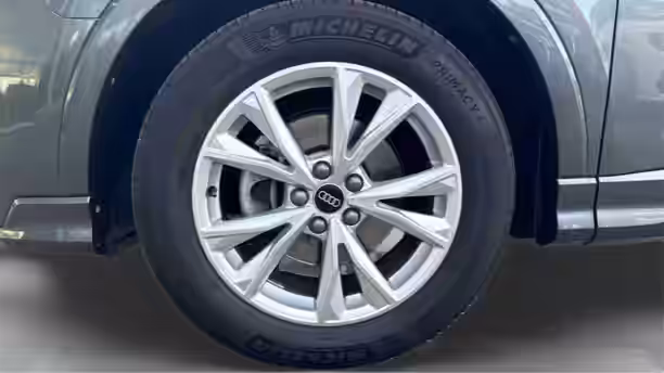 AUDI Q3 14 / 31