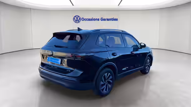 VOLKSWAGEN TIGUAN 5 / 24