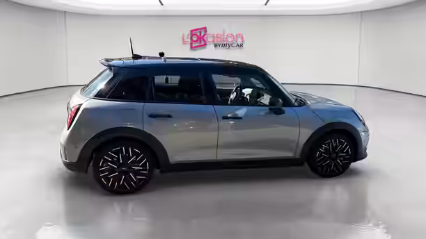 MINI COOPER F65 6 / 19