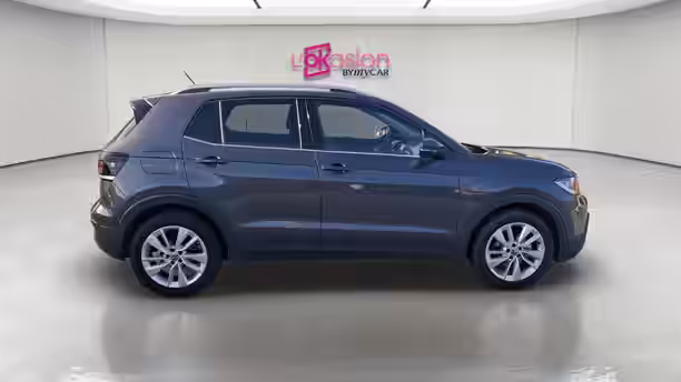 VOLKSWAGEN T-CROSS 6 / 52