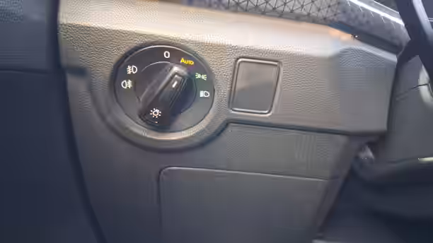 VOLKSWAGEN T-CROSS 30 / 52