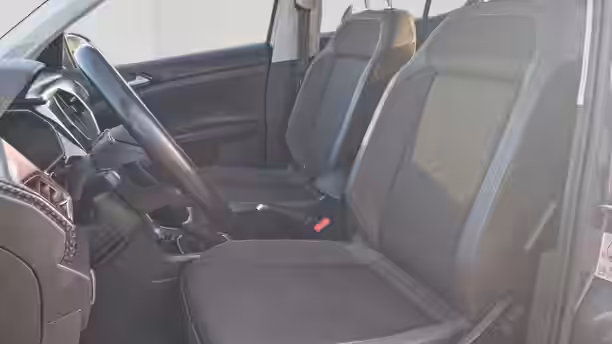VOLKSWAGEN T-CROSS 11 / 52
