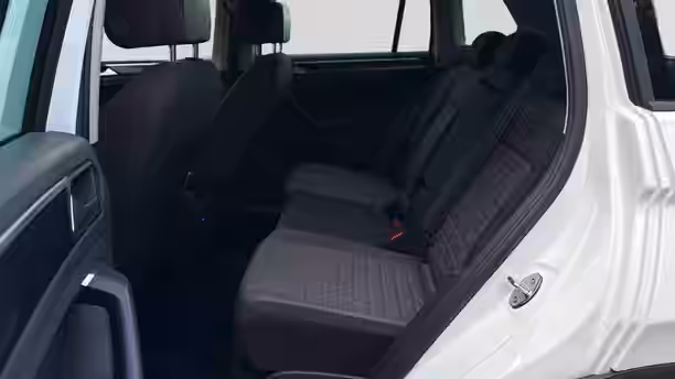 VOLKSWAGEN TIGUAN 12 / 23