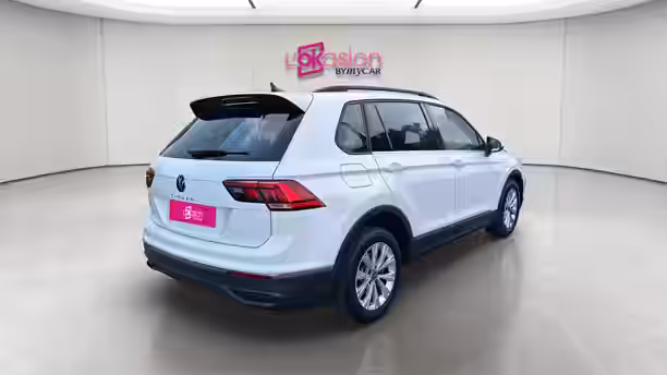 VOLKSWAGEN TIGUAN 5 / 23