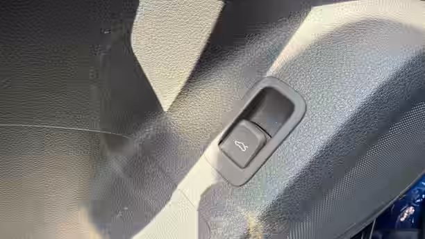 AUDI Q2 30 / 45