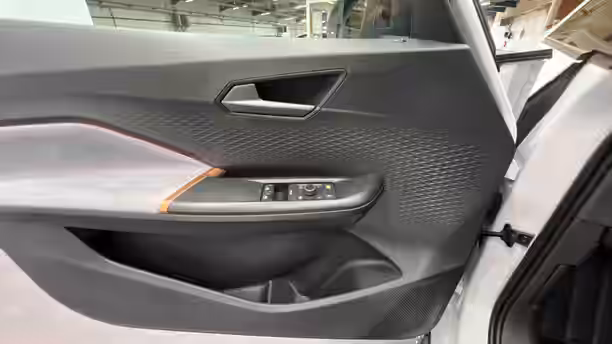 CUPRA BORN 17 / 22