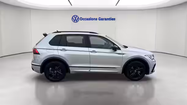 VOLKSWAGEN TIGUAN 6 / 19