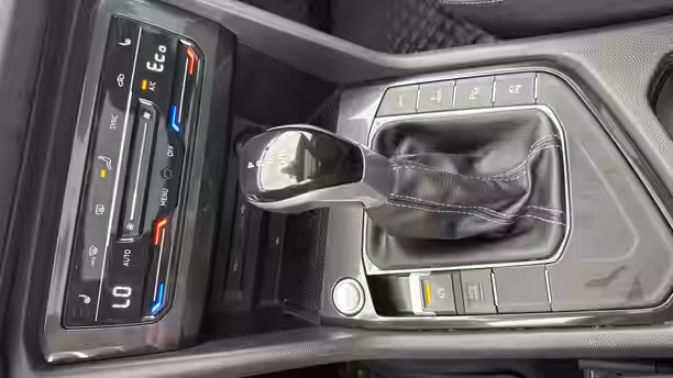 VOLKSWAGEN TIGUAN 18 / 19