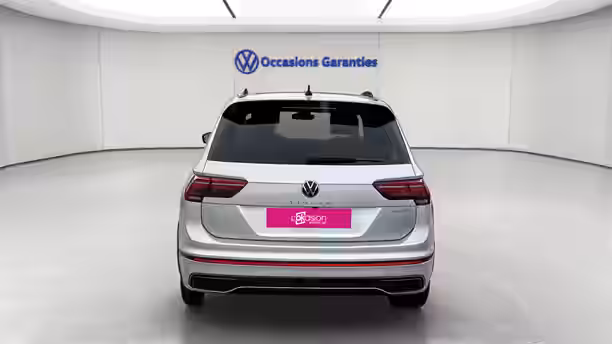 VOLKSWAGEN TIGUAN 4 / 19