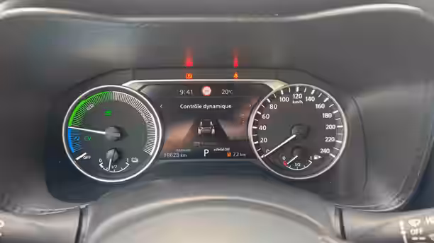 NISSAN JUKE 16 / 21