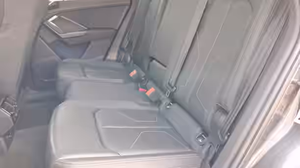 AUDI Q3 12 / 66