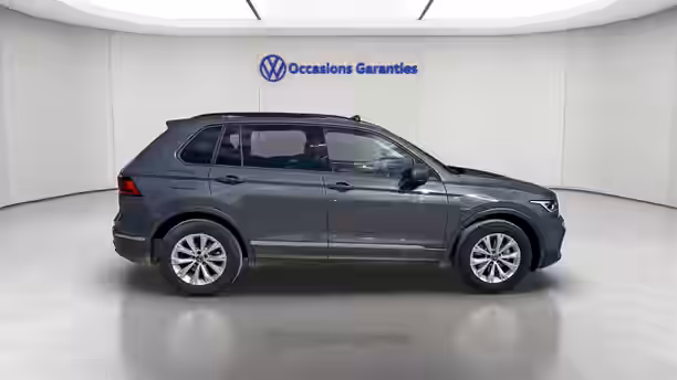 VOLKSWAGEN TIGUAN BUSINESS 6 / 31