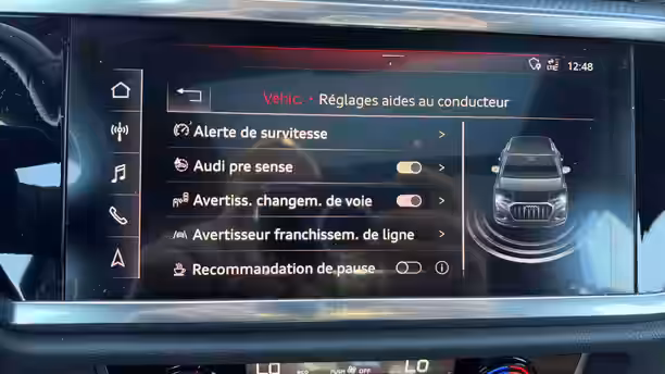 AUDI Q3 26 / 35