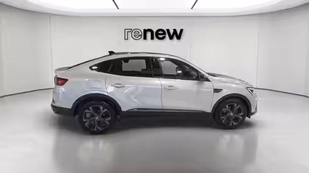 RENAULT ARKANA 6 / 19
