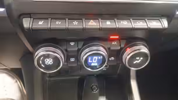 RENAULT ARKANA 18 / 19