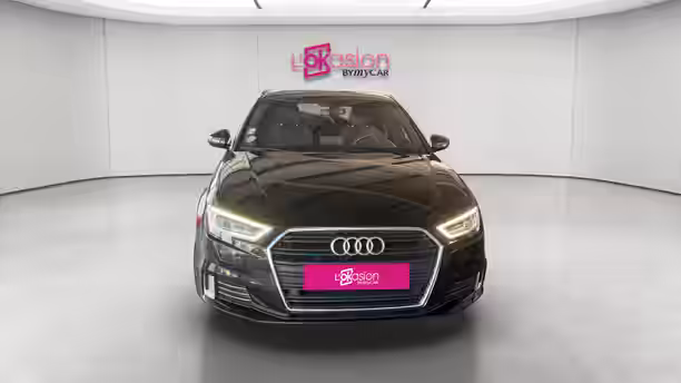 AUDI A3 SPORTBACK 8 / 20