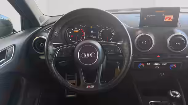 AUDI A3 SPORTBACK 10 / 20