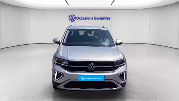 VOLKSWAGEN T-CROSS 8 / 22