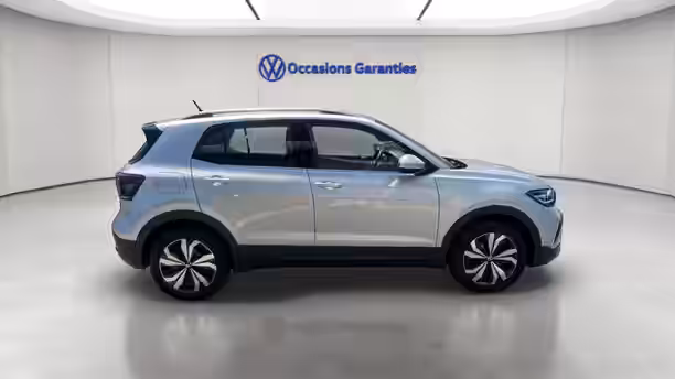 VOLKSWAGEN T-CROSS 6 / 22