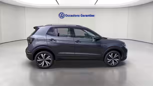 VOLKSWAGEN T-CROSS 6 / 29