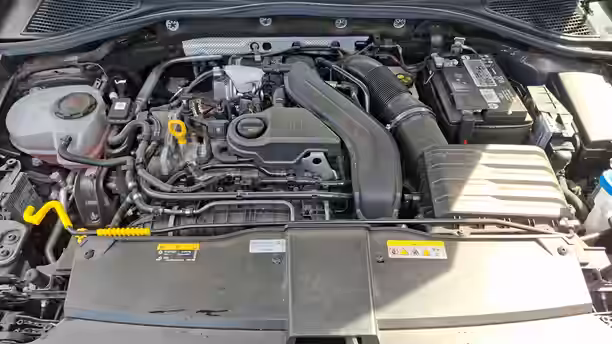 VOLKSWAGEN T-ROC 15 / 27