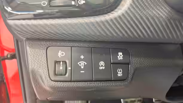 KIA RIO 18 / 22