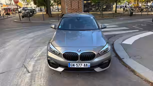 BMW SERIE 1 F40 8 / 17