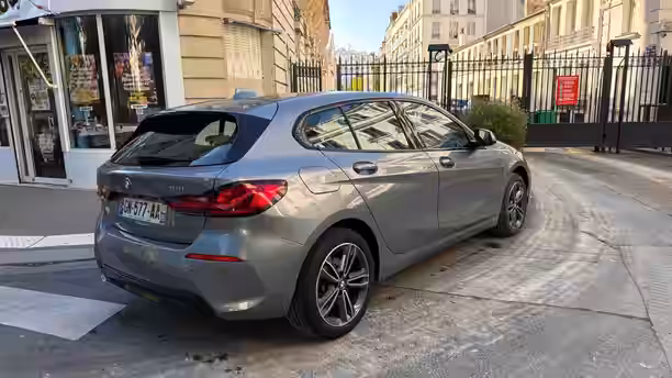 BMW SERIE 1 F40 5 / 17