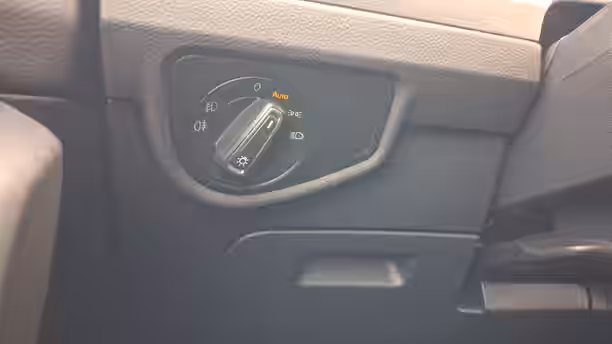 VOLKSWAGEN TOURAN BUSINESS 35 / 63