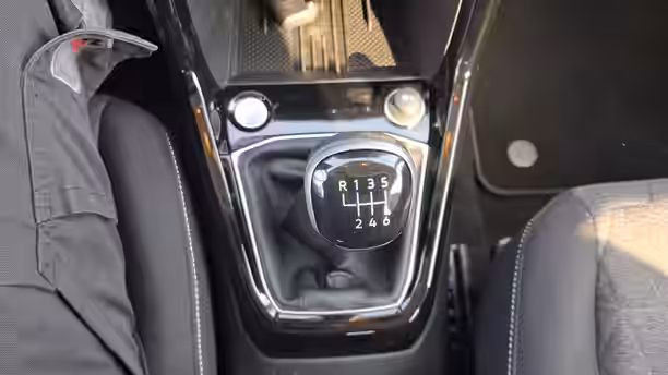 VOLKSWAGEN T-CROSS 16 / 16