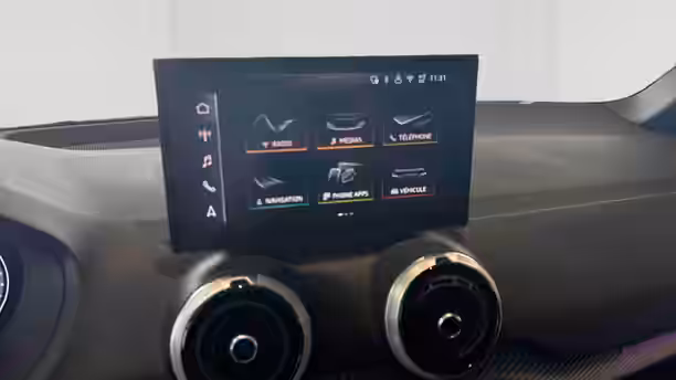 AUDI Q2 16 / 18