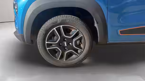 DACIA SPRING 14 / 22