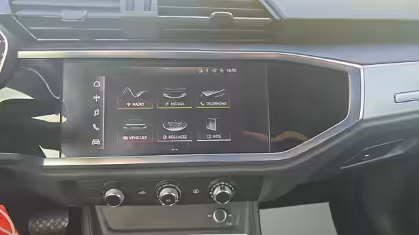 AUDI Q3 17 / 20