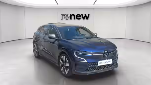 RENAULT MEGANE E-TECH 7 / 26