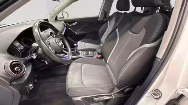 AUDI Q2 11 / 33