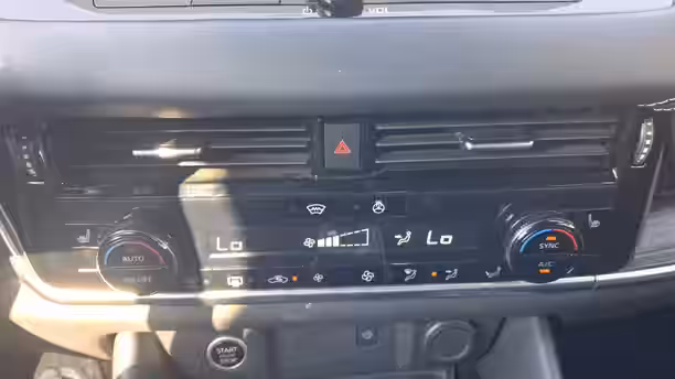 NISSAN QASHQAI 19 / 22