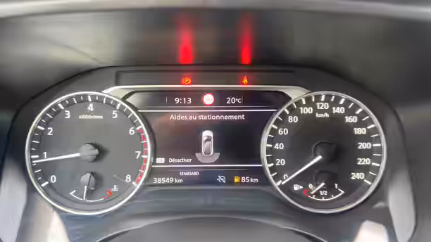 NISSAN QASHQAI 2021 16 / 23