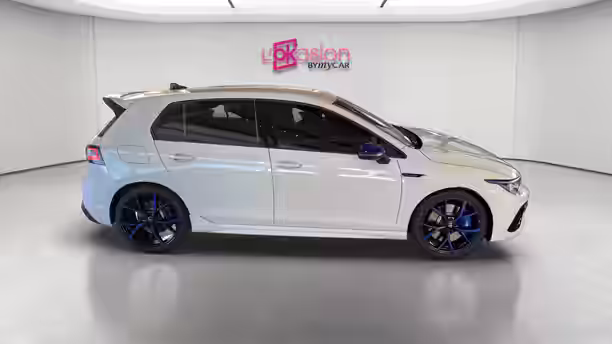 VOLKSWAGEN GOLF 6 / 32