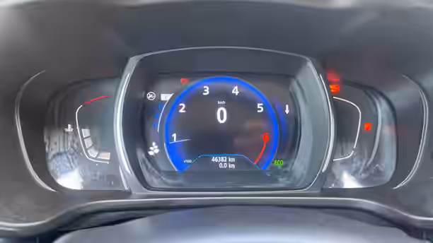 RENAULT KADJAR 9 / 28