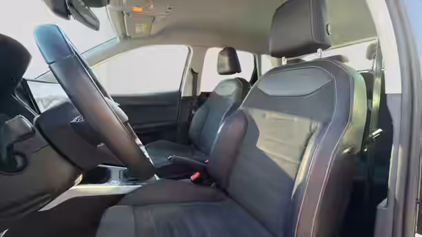 SEAT ARONA 11 / 20