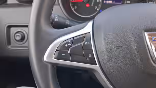 DACIA DUSTER 27 / 48