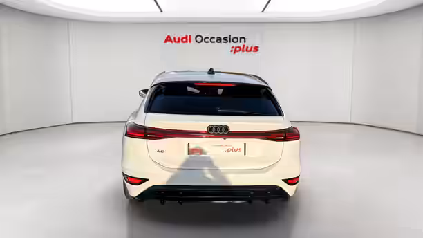 AUDI A6 E-TRON AVANT 4 / 29