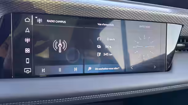 AUDI A6 E-TRON AVANT 26 / 29