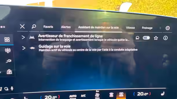 AUDI A6 E-TRON AVANT 29 / 29