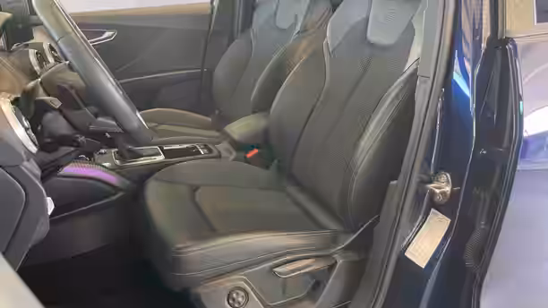 AUDI Q2 11 / 51