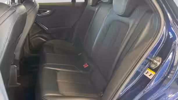 AUDI Q2 12 / 51