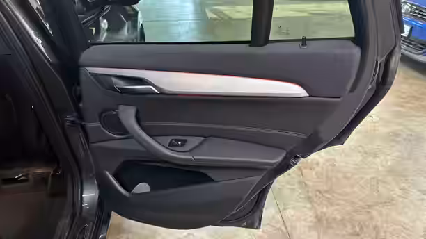 BMW X1 F48 LCI 29 / 35