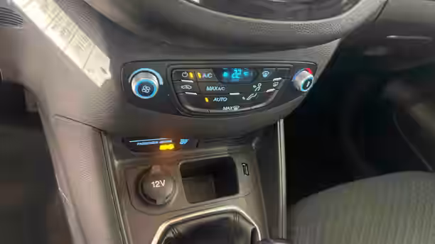FORD TOURNEO COURIER 17 / 18
