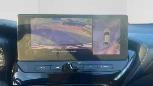 NISSAN JUKE 16 / 22